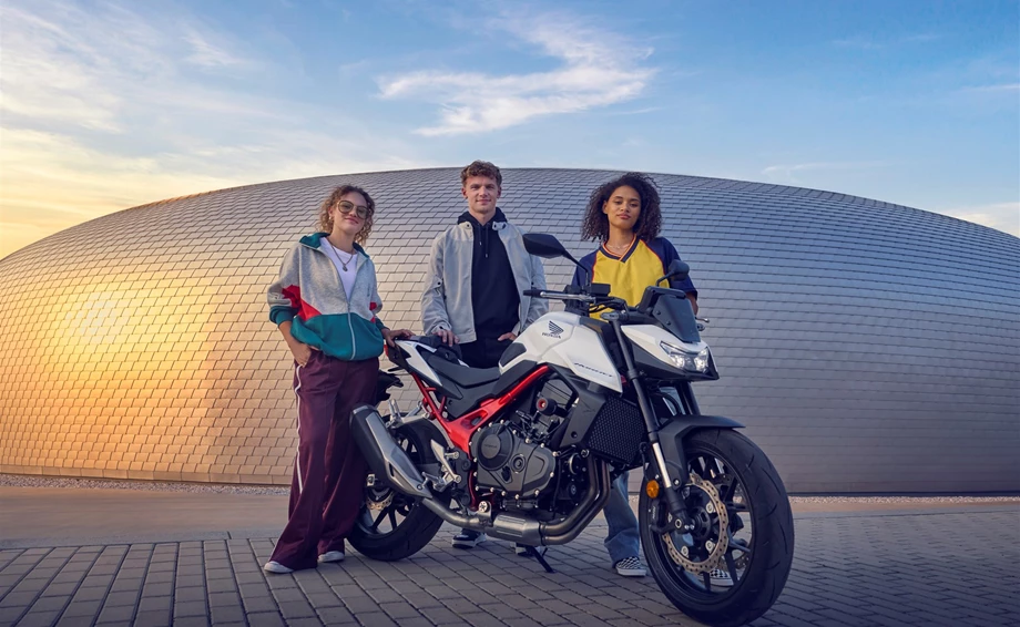 Honda Hornet 750 / Modell 2025 / bei Tempo-Zweirad-Treff GmbH in Nettetal-Kaldenkirchen Bild 1: Honda Hornet 750 / Modell 2025 / bei Tempo-Zweirad-Treff GmbH in Nettetal-Kaldenkirchen