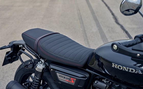 Honda GB350S / Modell 2025 / bei Tempo-Zweirad-Treff GmbH in Nettetal-Kaldenkirchen - Bild 8