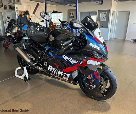 M 1000 RR Toprak Edition