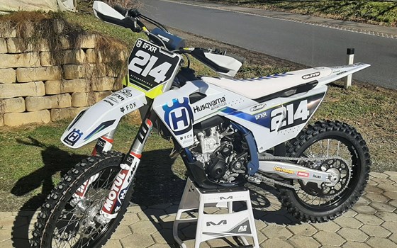 Girl Power mit Beauty Biest sind für die MX-Strecken bereit! - Bild 1