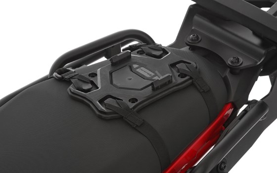 Die Wunderlich Heck-Universalhalterung für die CLICK BAGs  - Bild 2