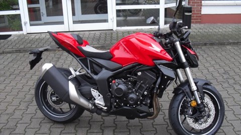 CB1000 Hornet + Style-Paket + Sport-Paket