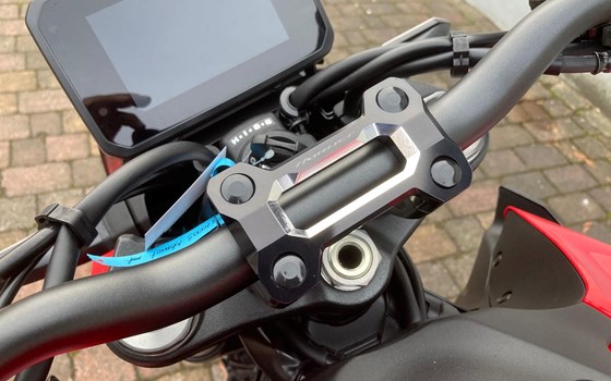CB1000 Hornet – jetzt mit dem optionalen Sport- und Style-Paket erhältlich!  - Bild 3