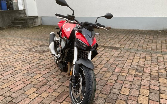 CB1000 Hornet – jetzt mit dem optionalen Sport- und Style-Paket erhältlich!  - Bild 4