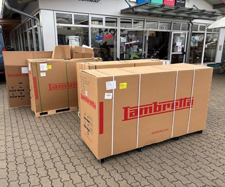 NEU 2025 LAMBRETTA Roller eingetroffen 