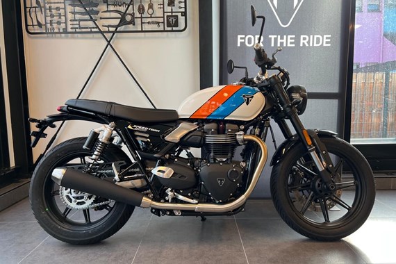 Die neue Speed Twin 900 - jetzt vefügbar Die neue Speed Twin 900 - jetzt vefügbar