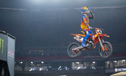 RED BULL KTM FACTORY RACING'S CHASE SEXTON RECLAIMS 450SX RED PLATE WITH GLENDALE WIN