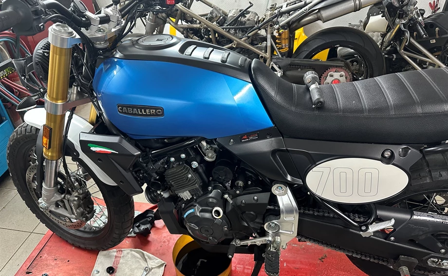 ATT Fantic& Mash Deals im März.Endlich ist die Saison da ! ATT Werkstattservice für Ducati-Fantic-Benelli-Moto Morini- MV Agusta & Mash Motorräder!  Bild 12: ATT Fantic& Mash Deals im März.Endlich ist die Saison da ! ATT Werkstattservice für Ducati-Fantic-Benelli-Moto Morini- MV Agusta & Mash Motorräder!