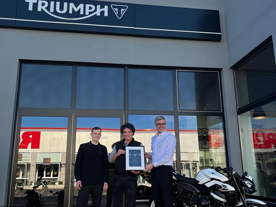 15 Jahre Triumph Händler Jubiläum Bild 1: 15 Jahre Triumph Händler Jubiläum
