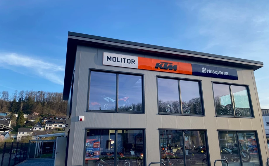 Wir haben angebaut - die Entstehung unseres neuen Showrooms Bild 1: Wir haben angebaut - die Entstehung unseres neuen Showrooms