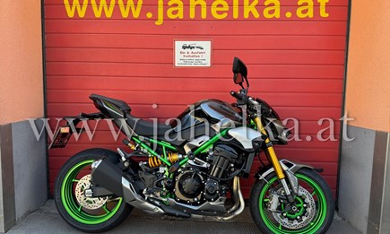 Kawasaki Z900 SE 2025 eingetroffen