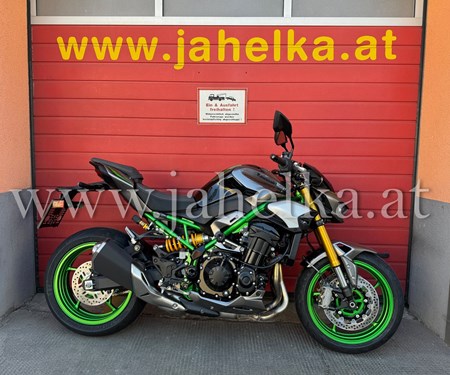 Kawasaki Z900 SE 2025 eingetroffen