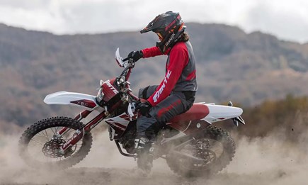 XEF 125 Competition 