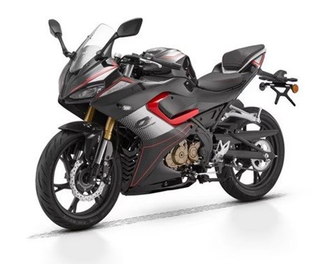 !!! Gerade eingetroffen QJ Motor SRK 125 R & SRV 125 !!!