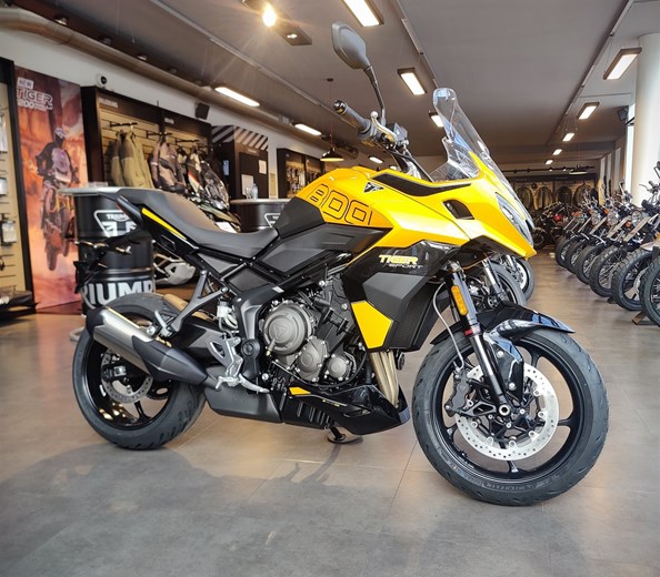 INVENTUR! VON 15.12.25 BIS 17.12.25 GESCHLOSSEN 
Sehr geehrte IL MOTO Kunden, ab Montag, den 15.12.2025 bis einschließlich Mittwoch, den 17.012.2025 haben wir unsere IL MOTO Wien Filiale wegen  ...