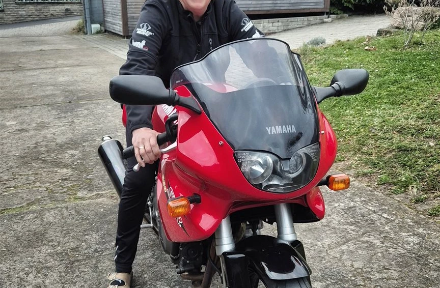 Kultbike: Yamaha SZR660 Bild 2: Kultbike: Yamaha SZR660