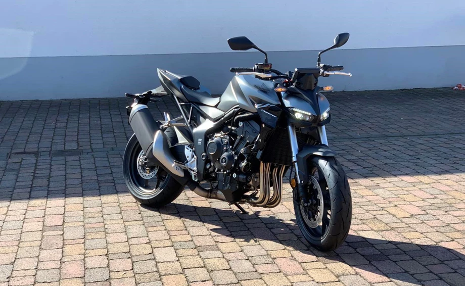 Honda präsentiert die neue CB1000 Hornet– ein Biest auf zwei Rädern!  Bild 1: Honda präsentiert die neue CB1000 Hornet– ein Biest auf zwei Rädern!