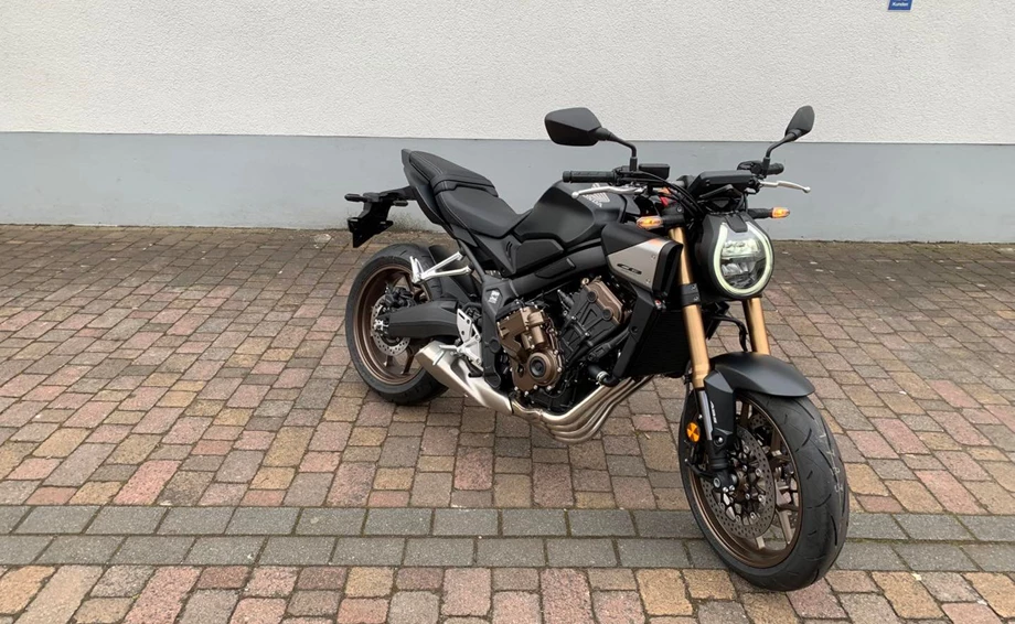 Jetzt bei uns möglich: Probefahrt auf der Honda CB650R mit E-Clutch! Bild 1: Jetzt bei uns möglich: Probefahrt auf der Honda CB650R mit E-Clutch!