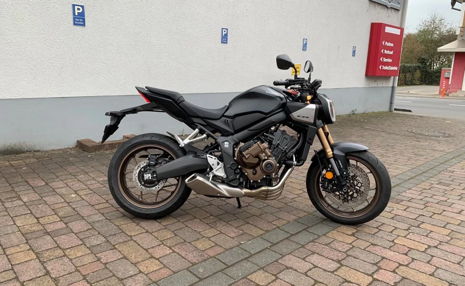 Jetzt bei uns möglich: Probefahrt auf der Honda CB650R mit E-Clutch! Bild 2: Jetzt bei uns möglich: Probefahrt auf der Honda CB650R mit E-Clutch!