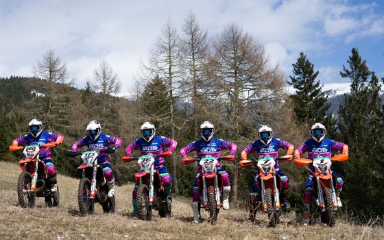 KTM-GASGAS WALZER RACING TEAM PRÄSENTIERT FAHRERKADER FÜR DIE SAISON 2025 - Bild 1