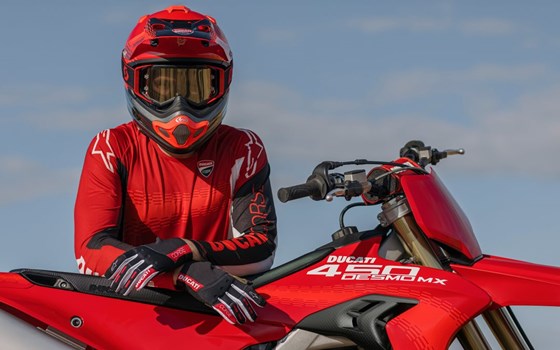 Motocross-Maschine von DUCATI - Desmo450 MX - Bild 2