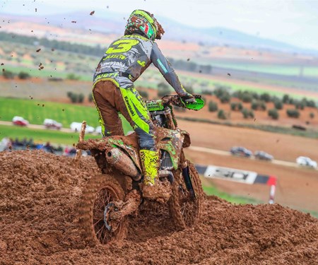 Gemischte Gefühle im KRT-Team nach überstandener Schlammschlacht | Kawasaki