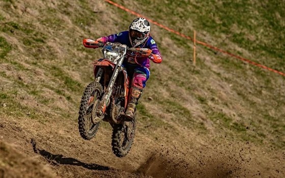 WALZER RACING TEAM MIT STARKEM AUFTRITT BEI SAISONAUFTAKT IN MÖDERBRUGG - Bild 1 WALZER RACING TEAM MIT STARKEM AUFTRITT BEI SAISONAUFTAKT IN MÖDERBRUGG - Bild 1