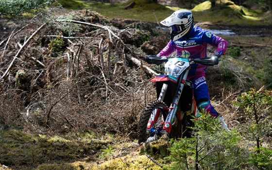 WALZER RACING TEAM MIT STARKEM AUFTRITT BEI SAISONAUFTAKT IN MÖDERBRUGG - Bild 4 WALZER RACING TEAM MIT STARKEM AUFTRITT BEI SAISONAUFTAKT IN MÖDERBRUGG - Bild 4