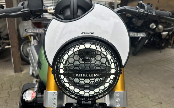 Fantic Caballero 500 Scrambler ,Rally sowie die gierige Fantic 500 Stealth Street für 2025! - Bild 3