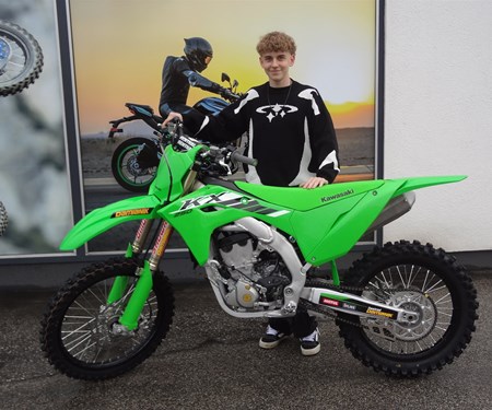 Willkommen in der Kawasaki Motocross- Familie!