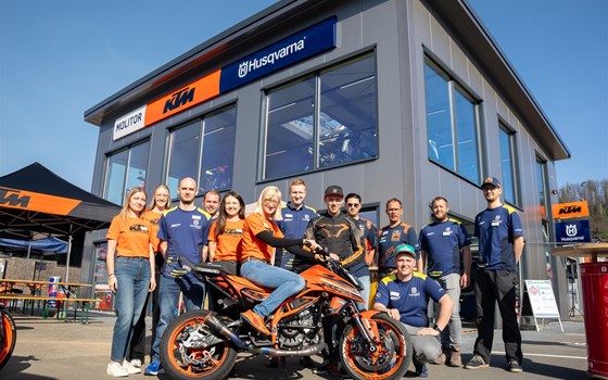 Eindrücke vom 12.04.2025 Einweihung Showroom mit Rok Bagoros - Bild 1
