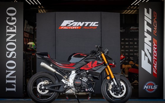 Fantic enthüllt die Stealth Canet 44: Treibstoff für den Rebellen -Limited Edition  - Bild 1