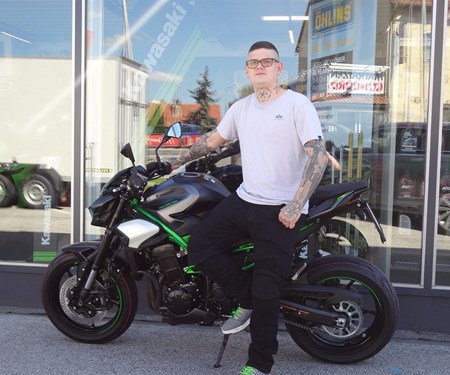 Zwei Räder, eine Leidenschaft Kawasaki Z 900!
