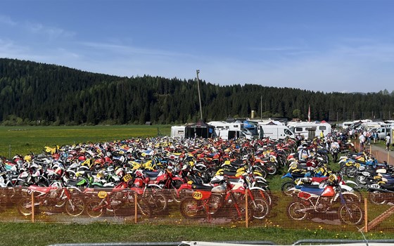 Zwei Rennen – Zwei Welten – Ein Walzer Racing Wochenende - Bild 1