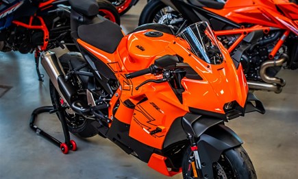 4 Jahre Garantie auf Neufahrzeuge!