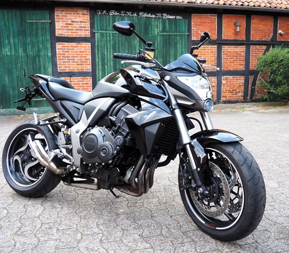 Honda CB 1000 R SC59 mit kleiner Laufleistung!
04272/ 9595411