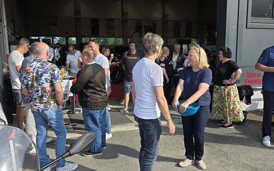 In Dobl scheint (fast) immer die Sonne und es herrscht gute Stimmung!  - Bild 5