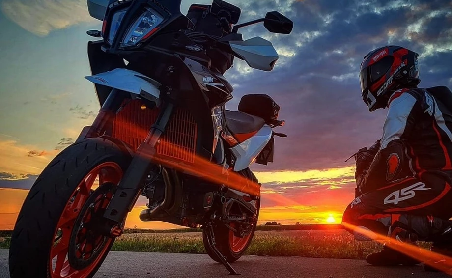 Bist du bereit für deinen Motorradurlaub?  Die Route steht, das Wetter sieht vielversprechend aus – aber ist auch dein Bike startklar für die große To Bild 1: Bist du bereit für deinen Motorradurlaub?  Die Route steht, das Wetter sieht vielversprechend aus – aber ist auch dein Bike startklar für die große To