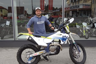 Übergabe einer Husqvarna Fe 350