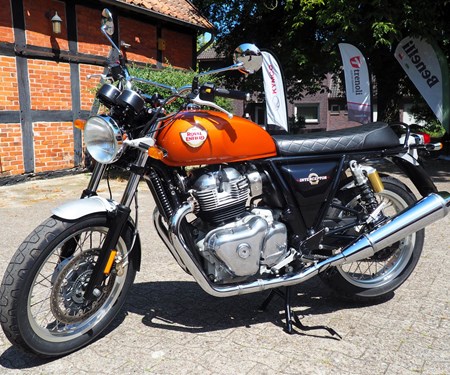Wunderschöne Royal Enfield Interceptor 650