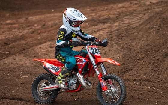 Saisonstart 2025: Drei Generationen. Ein Ziel. Vollgas! - Bild 11