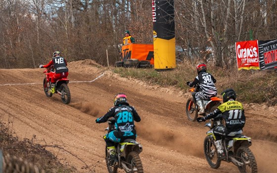 Saisonstart 2025: Drei Generationen. Ein Ziel. Vollgas! - Bild 2