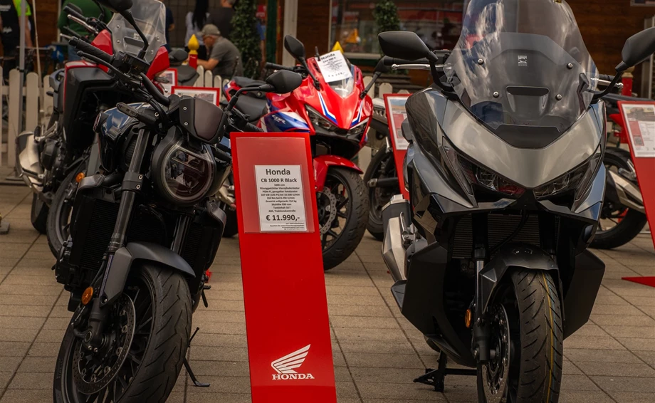 Motorradausstellung bei Segmüller Bild 7: Motorradausstellung bei Segmüller