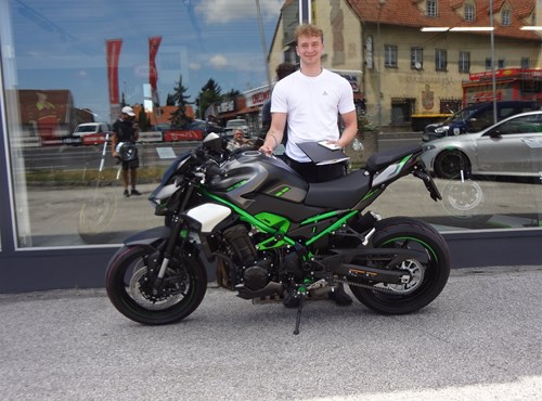 Wer sagt Glück ist nicht käuflich, hat sich noch nie ein Motorrad gekauft!