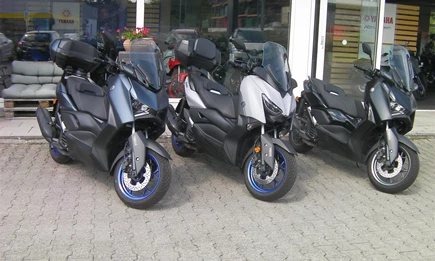 Sommer, Sonne, X-MAX!  Sommer, Sonne, X-MAX!