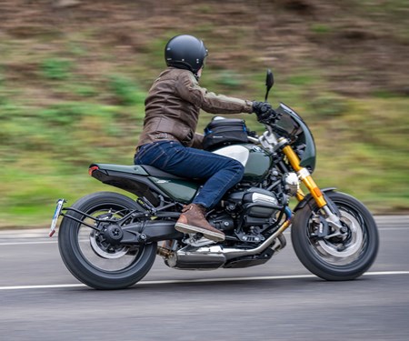 Solo mit dem Heckumbau PURE STRAIGHT