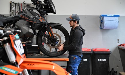  Dein Motorrad. Unser Service. Vereinbare jetzt deinen Werkstatt-Termin!