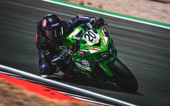 Kawasaki Ninja ZX-4RR Cup Rennwochenende in Oschersleben - Bild 3