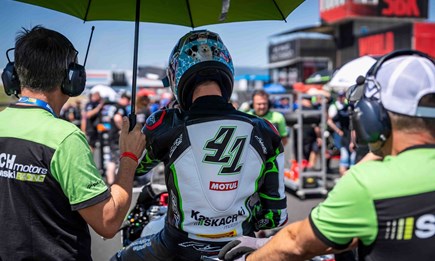 Skach Motors Kawasaki Racing: Top-Ten-Plätze in Most | Kawasaki