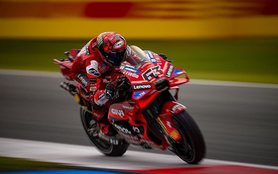 MotoGP Runde 10 in Assen: Marc Márquez siegt in Sprint und Rennen, Bagnaia auf Platz 3 - Bild 18